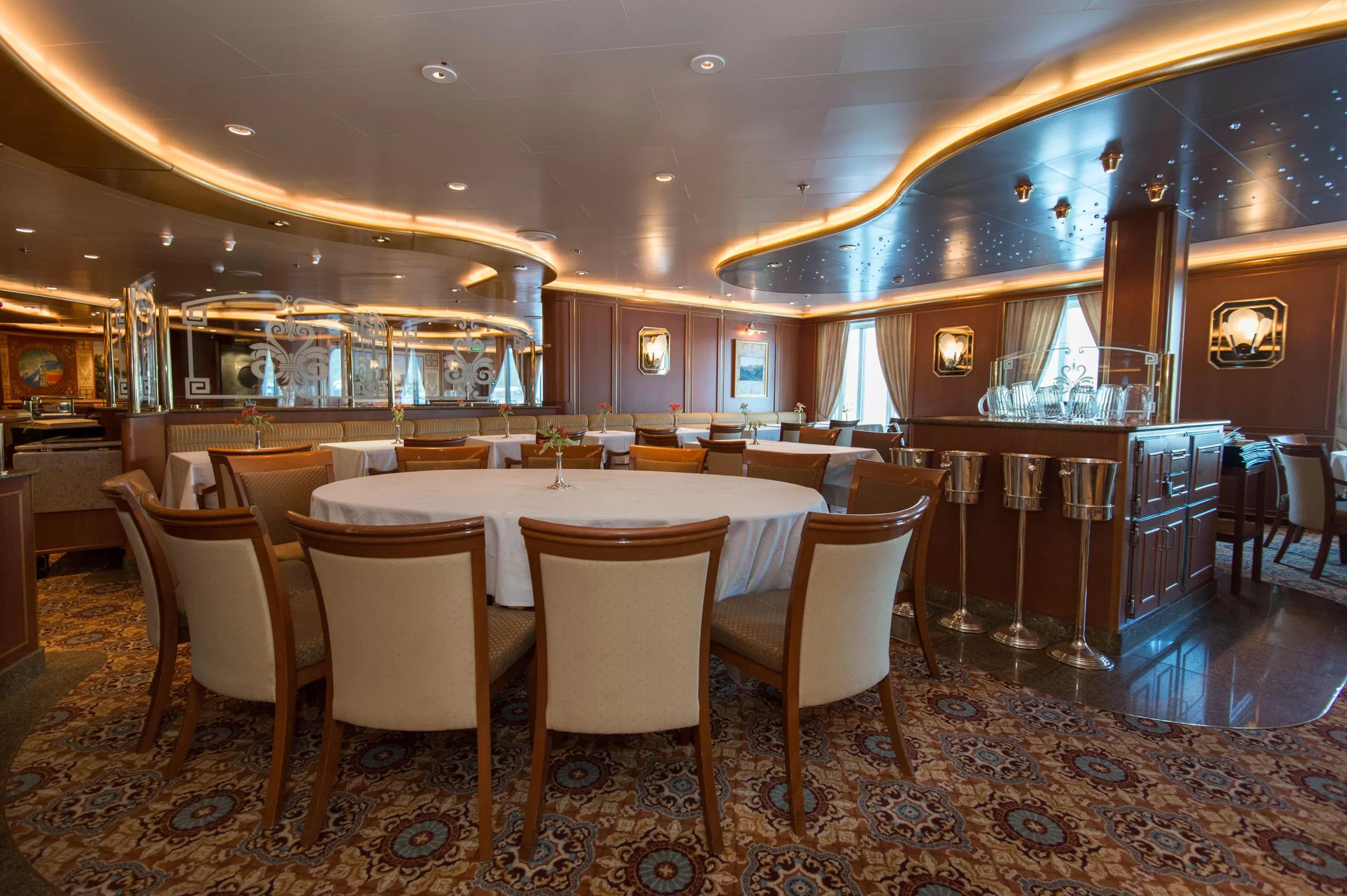 Sun Princess: Ultimate Dining Experiences